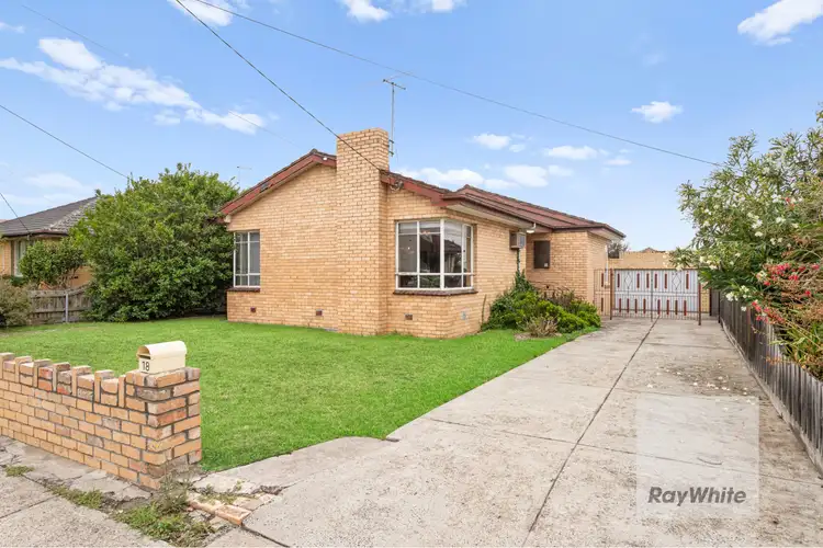 18 Lockley Street