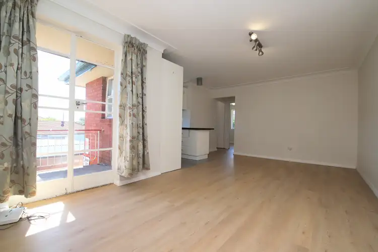 6/110 Lakemba Street