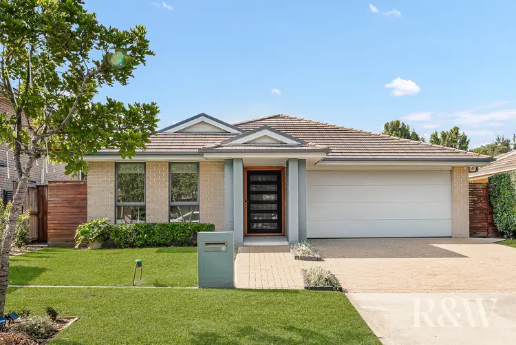 20 Sanderling Crescent