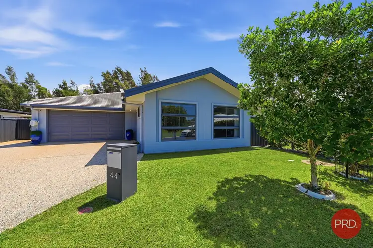 44 Lophostemon Drive