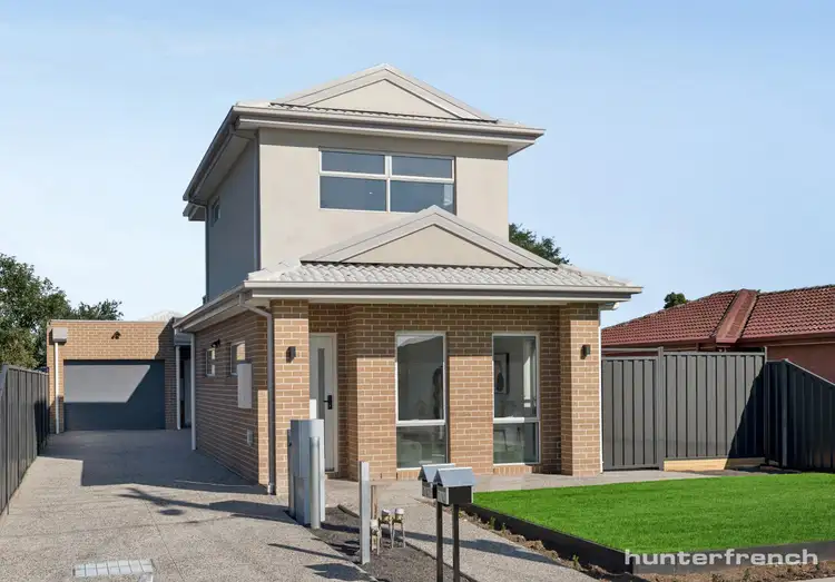 42 Bruce Street South