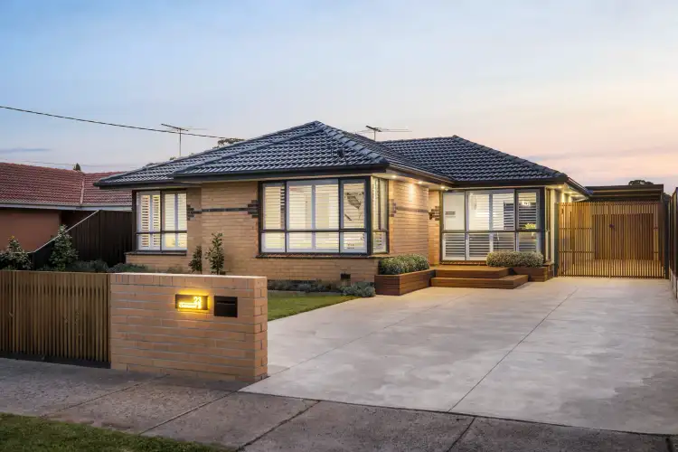 23 Claremont Street