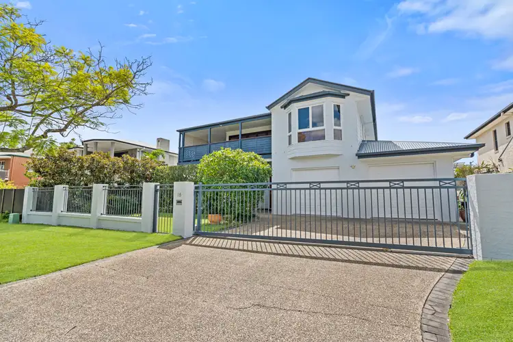 15 Riverview Place