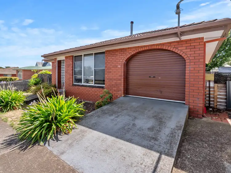 14 Tasman Street