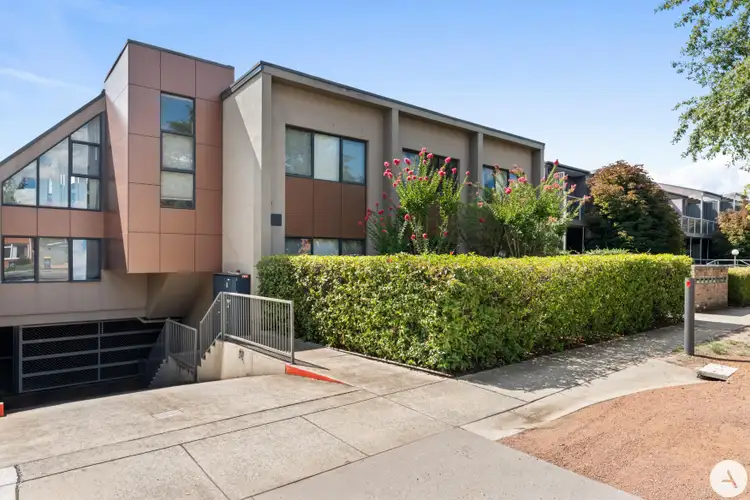 45 Majura Avenue