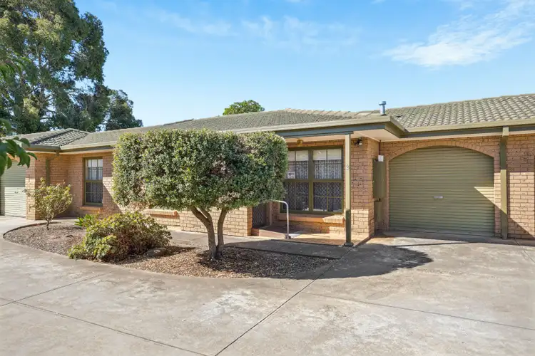 8 Webber Street