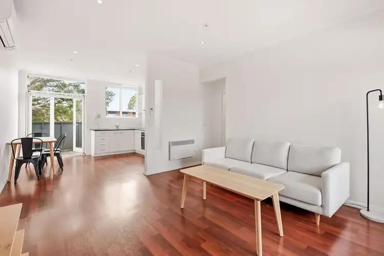 338 Bay Road