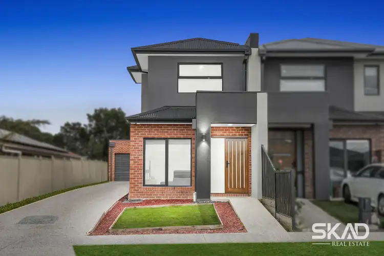 30 Bainbridge Close