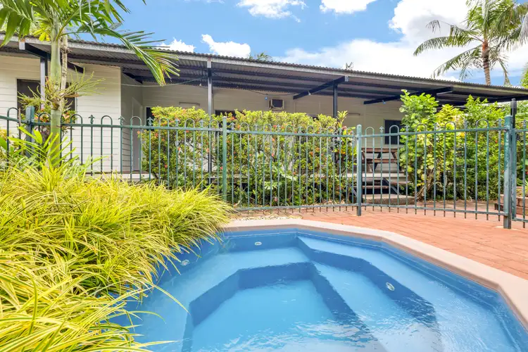 3 Luke Court