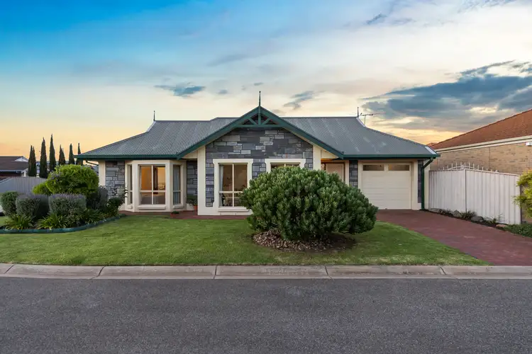 2A Primrose Court