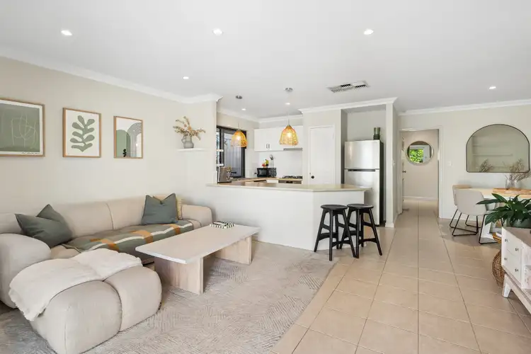 22B King George Street