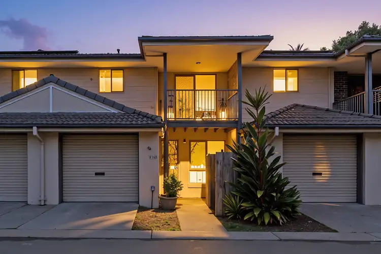 80-92 Groth Road