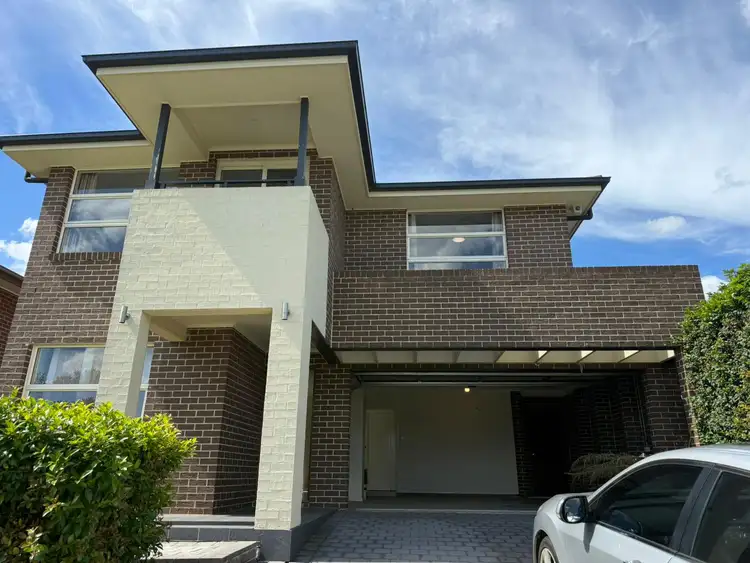 5 Sando street