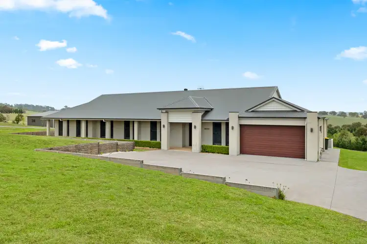 61 Chalker Ridge, RUN-O-WATERS via