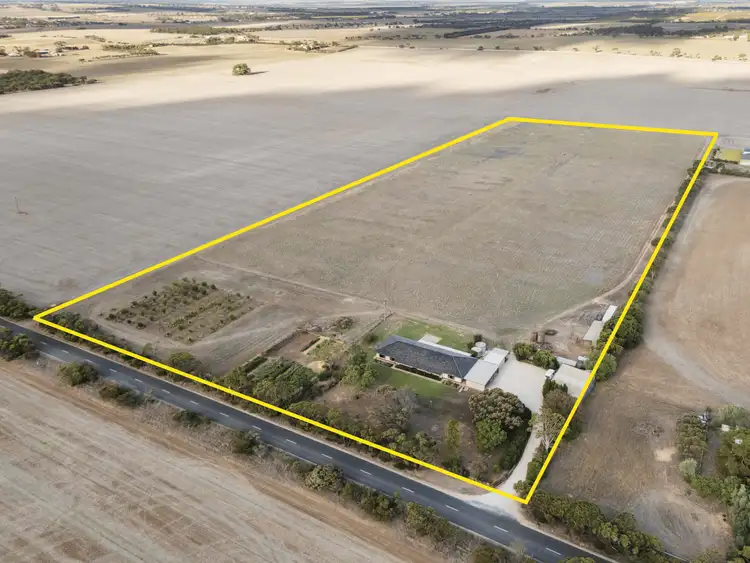 403 Dry Plains Road
