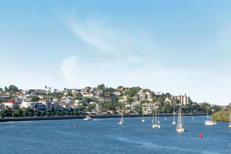 53B Newstead Terrace