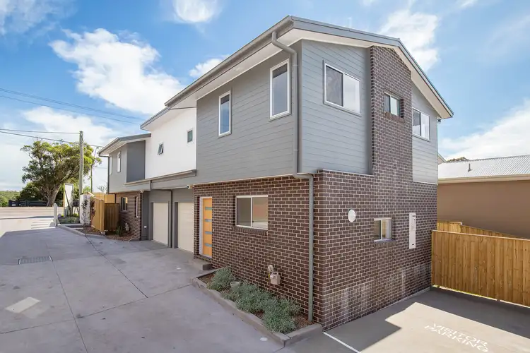 17/189 Lake Road