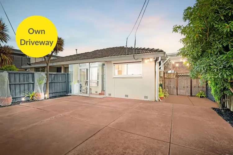 5 Burns Avenue
