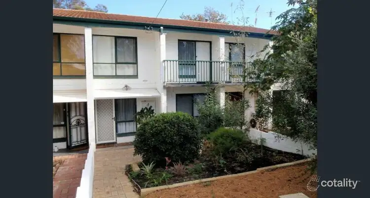 9A Myrtle Avenue