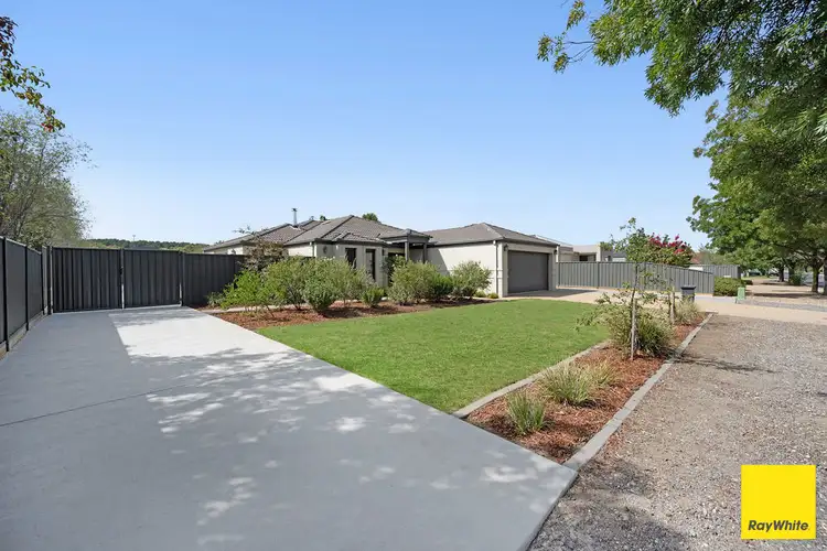 7 Birch Drive