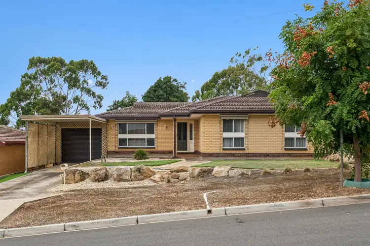 23 Barcelona Drive