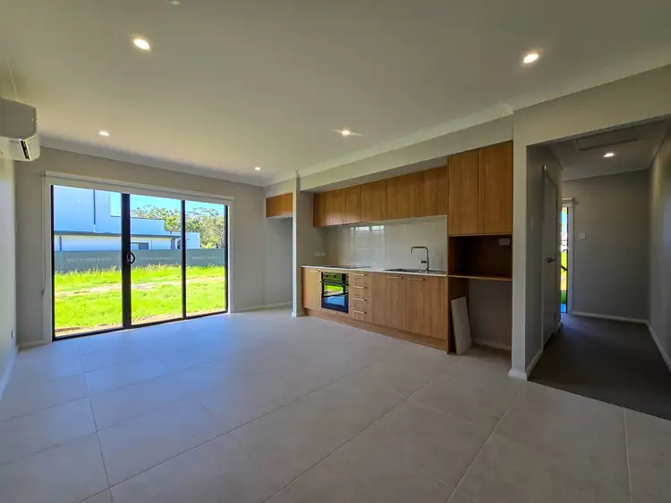 18a Sunvale Street