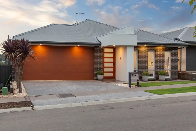 35A Wycombe Drive