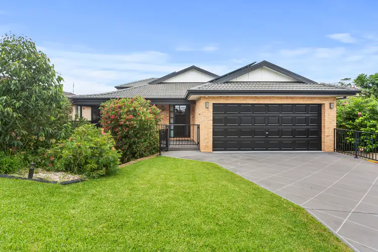 30 Honey Eater Drive