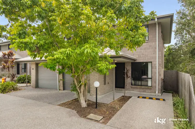 1/8-12 Wattlebrush Court