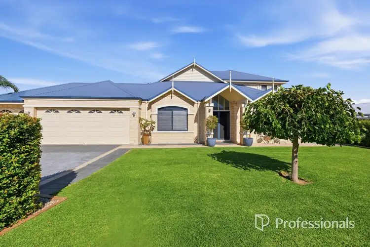 12 Britannia Heights