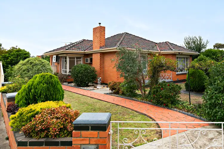4 Birchwood Street