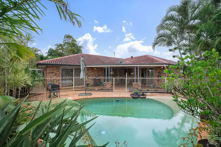 27 Lehmann Court