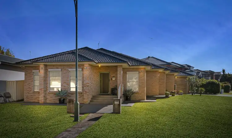 23 Dunlop Avenue