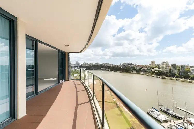 8 Goodwin Street