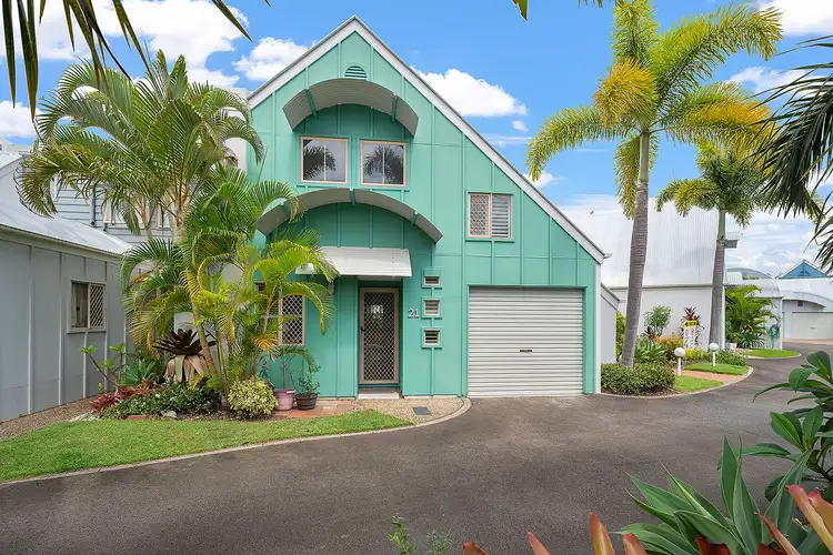 18 Maroochy Waters Drive