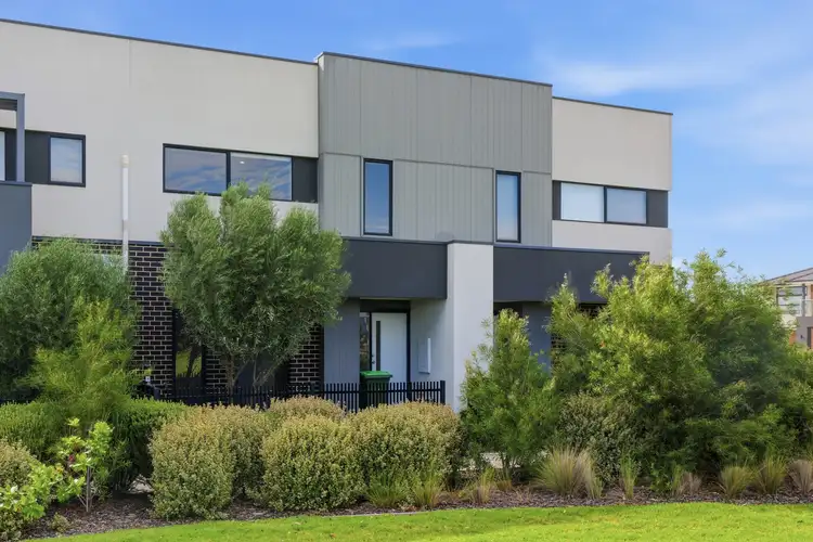 22 Palmerston Walk