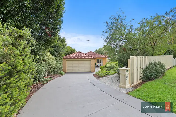 10 Giles Road