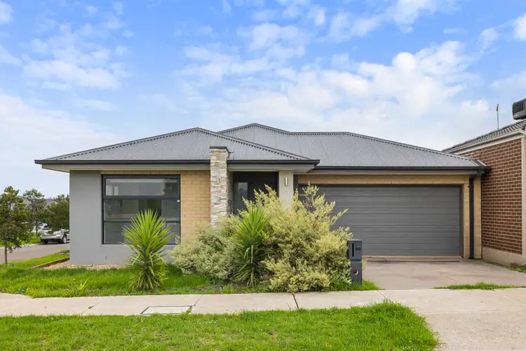 40 Meadows Drive, Deanside VIC 3336