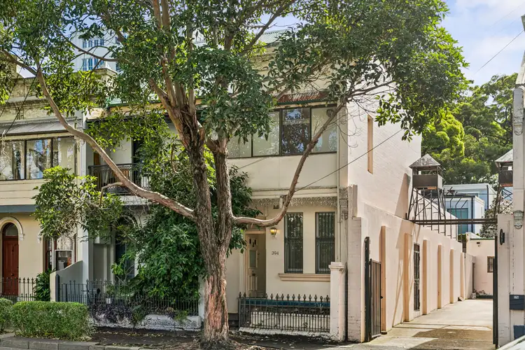 394 Cleveland Street