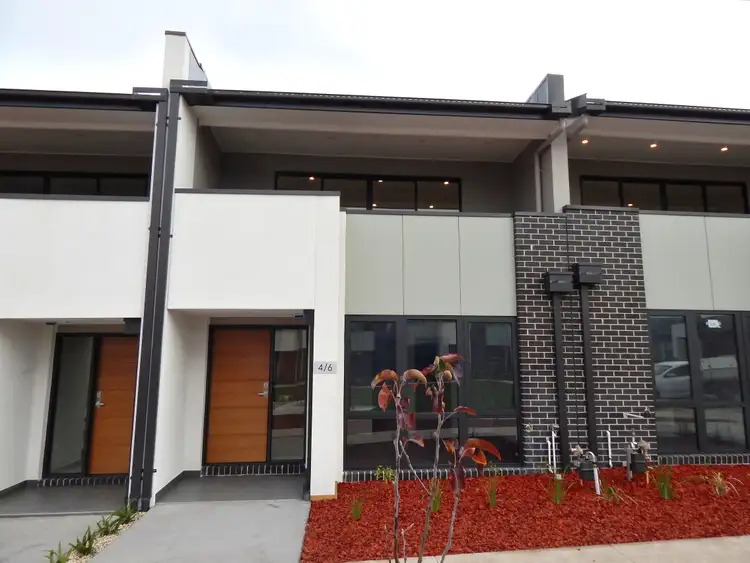 4/6 Hensley Road