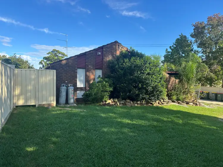 13 Elizabeth Street