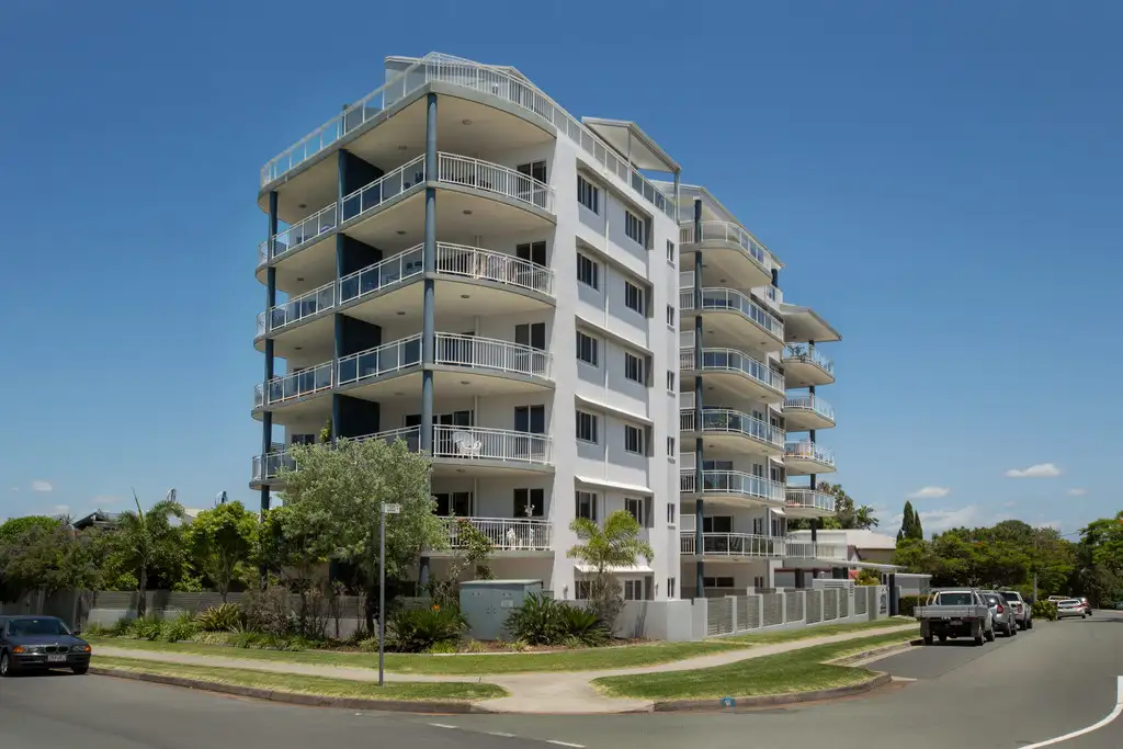 Main view of Homely unit listing, 2/13 Louis Street, Redcliffe QLD 4020