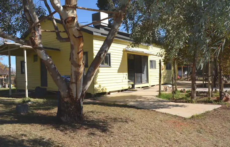 8438 Calder Highway, Red Cliffs VIC 3496