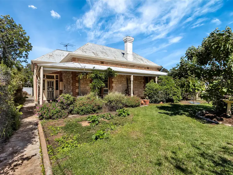 13 Moorhouse Terrace