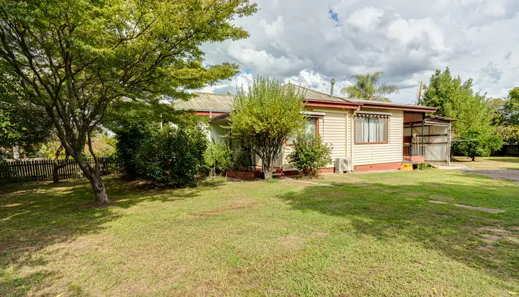 42 Great Alpine Road