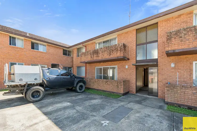 3/23 Prince Edward Drive