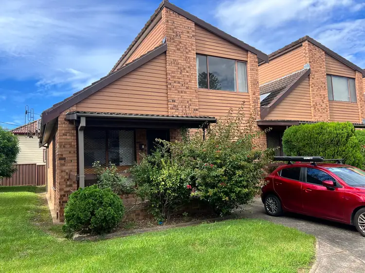 10-12 Hampden Road