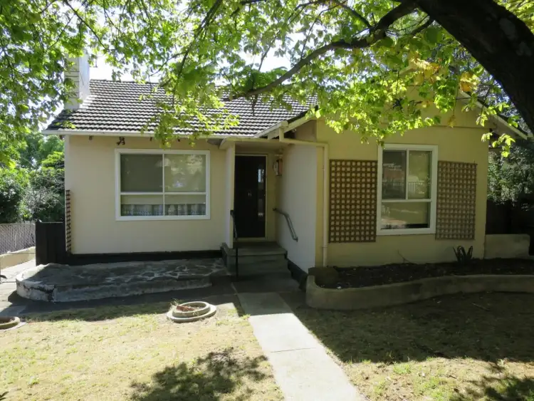 13 Yarrinup Avenue