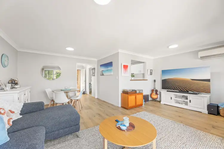 18 Daintree Way