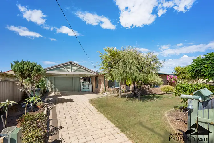 8 Mersey Drive